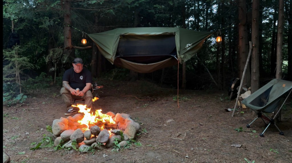 Hanging in the Trees: A Night of Hammock Camping with&nbsp;Matt